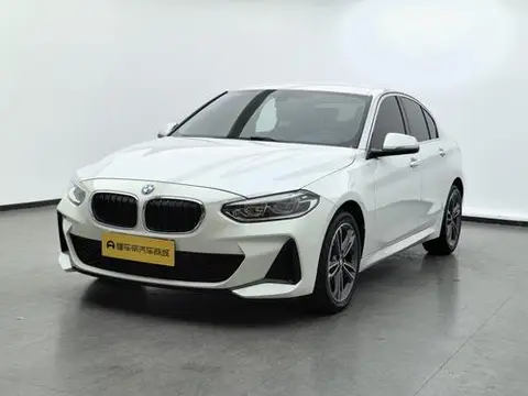 BMW 1 Series 2021 — фото 1