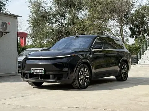 Li L8 2025