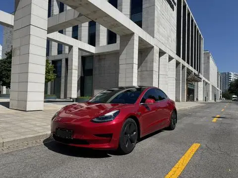 Tesla Model 3 2019 — фото 1