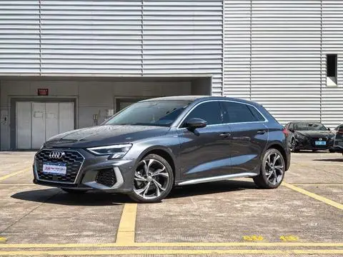 Audi A3 2021 — фото 1