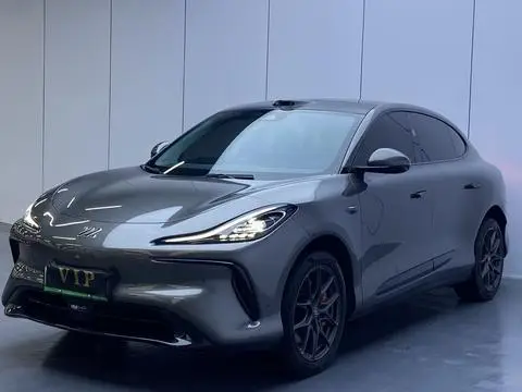 IM Motors 智己LS6 2023