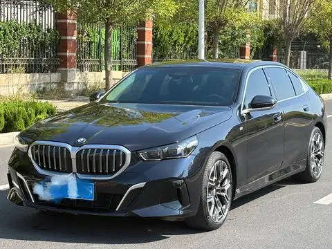 BMW 5 Series 2024