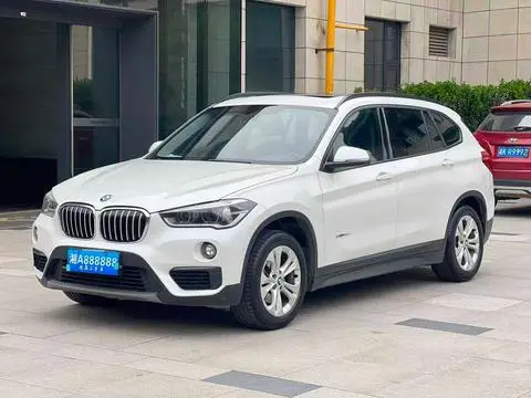 BMW X1 2016 — фото 1