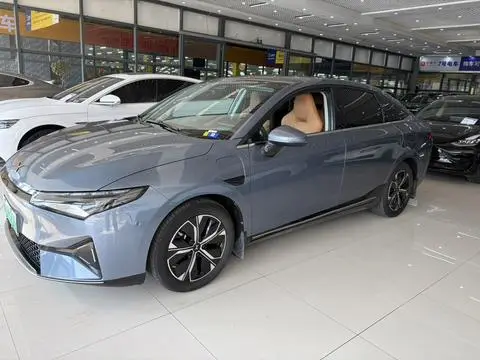 XPeng 小鹏P5 2022