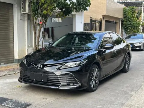 Toyota Camry 2021
