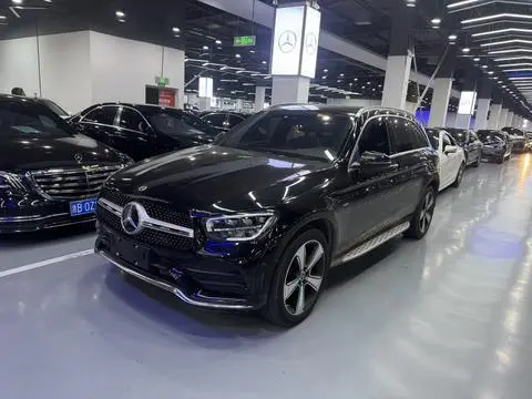 Mercedes-Benz GLC 2022 — фото 1