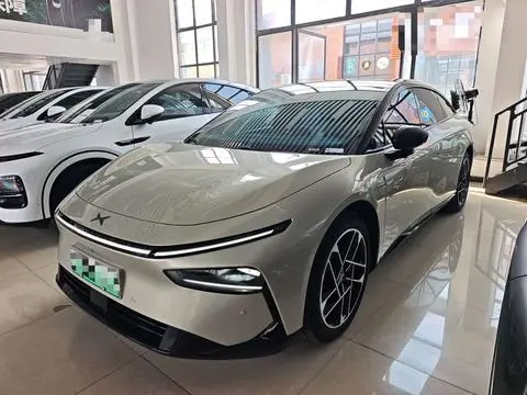XPeng 小鹏P7+ 2024
