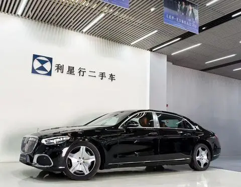 Mercedes-Benz 迈巴赫S-Class 2025