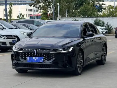 Lincoln Z 2024