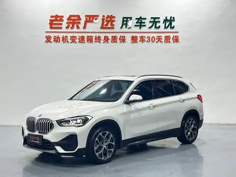 BMW X1 2022 — фото 1