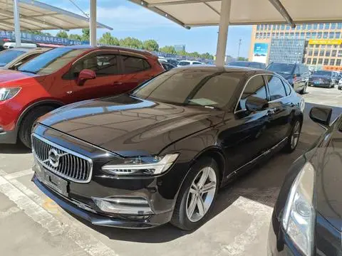 Volvo S90 2019 — фото 1