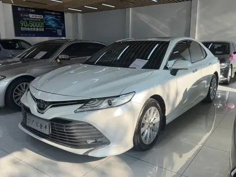 Toyota Camry 2019