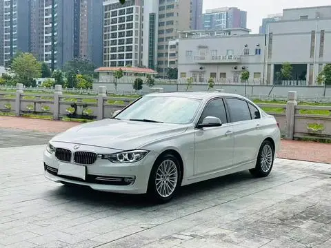 BMW 3 Series 2014 — фото 1