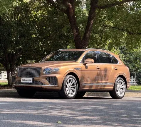Bentley 添越 2021