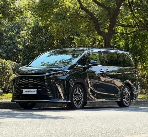 Lexus LM 2023