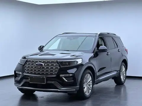 Ford 探险者 2020 — фото 1