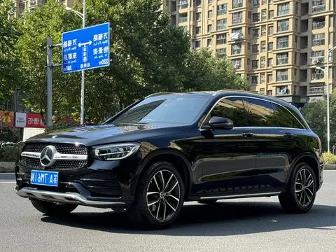 Mercedes-Benz GLC 2021 — фото 1