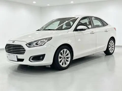 Ford Escort 2015 — фото 1