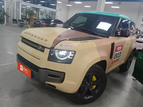 Land Rover 卫士 2025