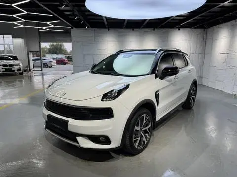 Lynk & Co 01 EM-P 2019