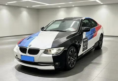 BMW 3 Series 2011