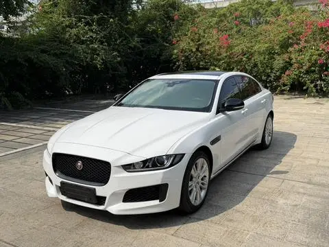 Jaguar XEL 2019