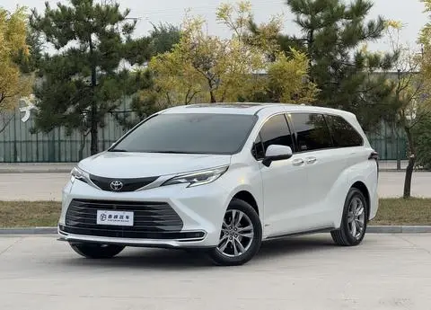 Toyota 赛那 2024