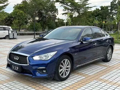 Infiniti Q50L 2018