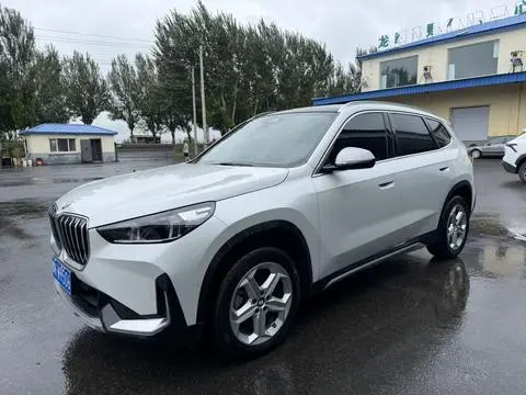 BMW X1 2023 — фото 1