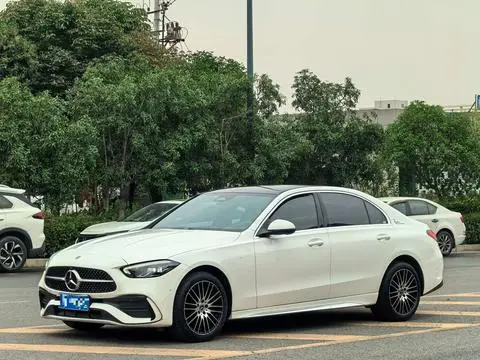 Mercedes-Benz C-Class 2024 — фото 1