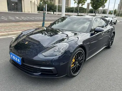Porsche Panamera 2019