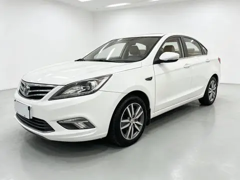 Changan Eado 2016 — фото 1