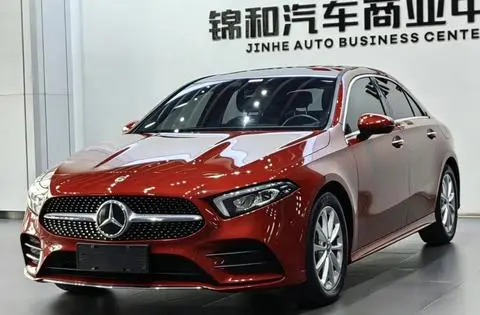 Mercedes-Benz A-Class 2020 — фото 1