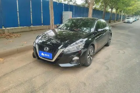 Nissan Teana 2021