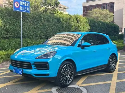 Porsche Cayenne 2019 — фото 1