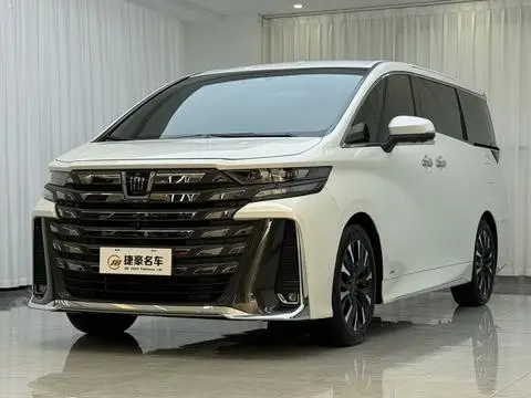 Toyota Alphard 2024 — фото 1