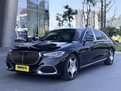 Mercedes-Benz 迈巴赫S-Class 2025