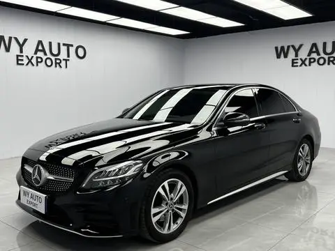 Mercedes-Benz C-Class 2020