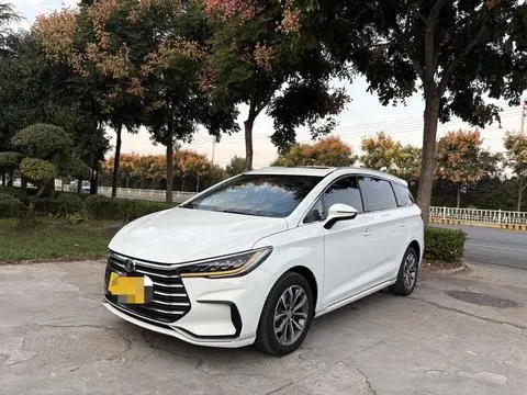 BYD Song MAX 2021 — фото 1