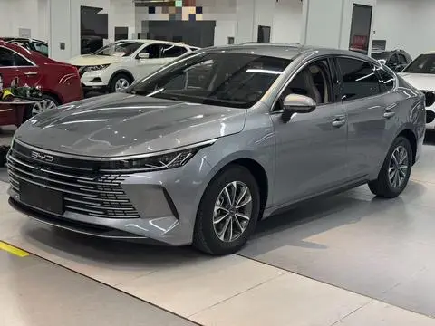 BYD 驱逐舰05 2024