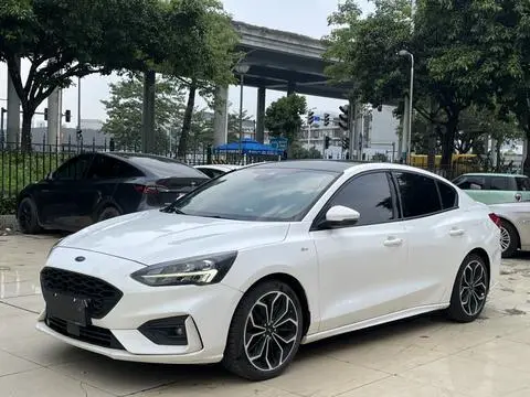 Ford Focus 2021