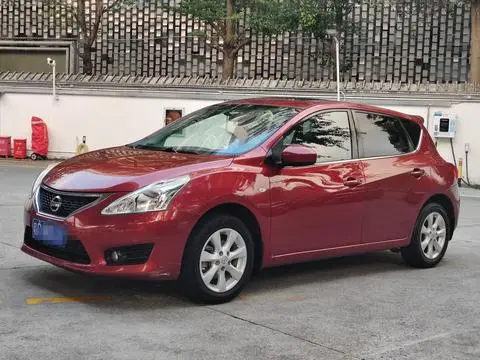 Nissan 骐达TIIDA 2011