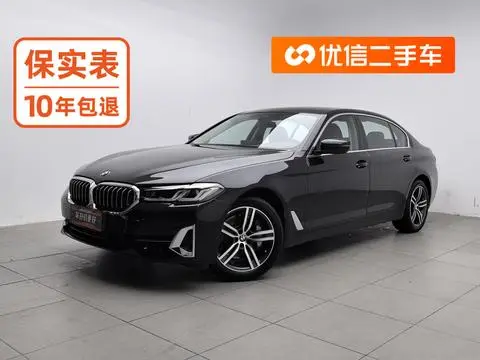 BMW 5 Series 2022 — фото 1
