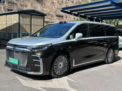 Voyah 梦想家 PHEV 2025