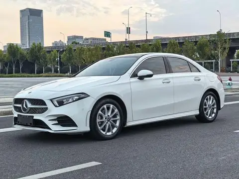 Mercedes-Benz A-Class 2021 — фото 1