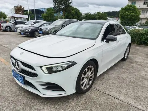 Mercedes-Benz A-Class 2021 — фото 1