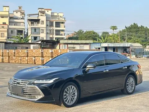 Toyota 亚洲龙 2024