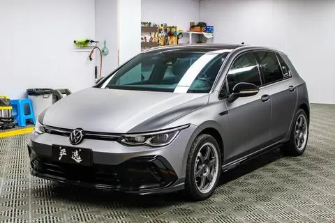 Volkswagen Golf 2021