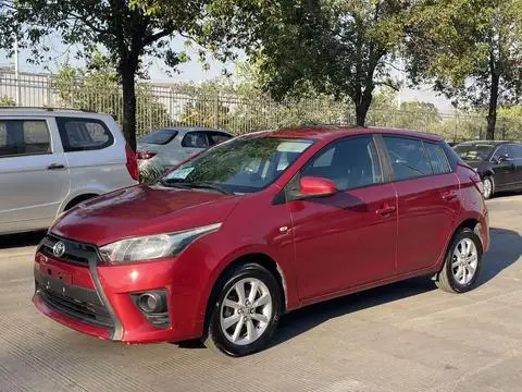 Toyota YARIS L 2014