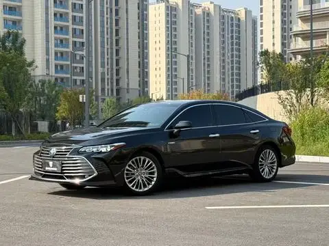 Toyota 亚洲龙 2019